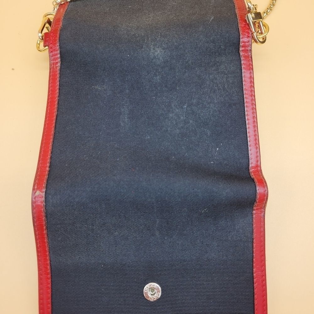 Authentic Gucci Wallet in Chain - Picture 4 of 12